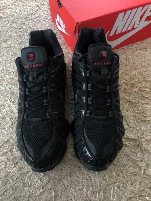 Buty czarne rozmiar 44