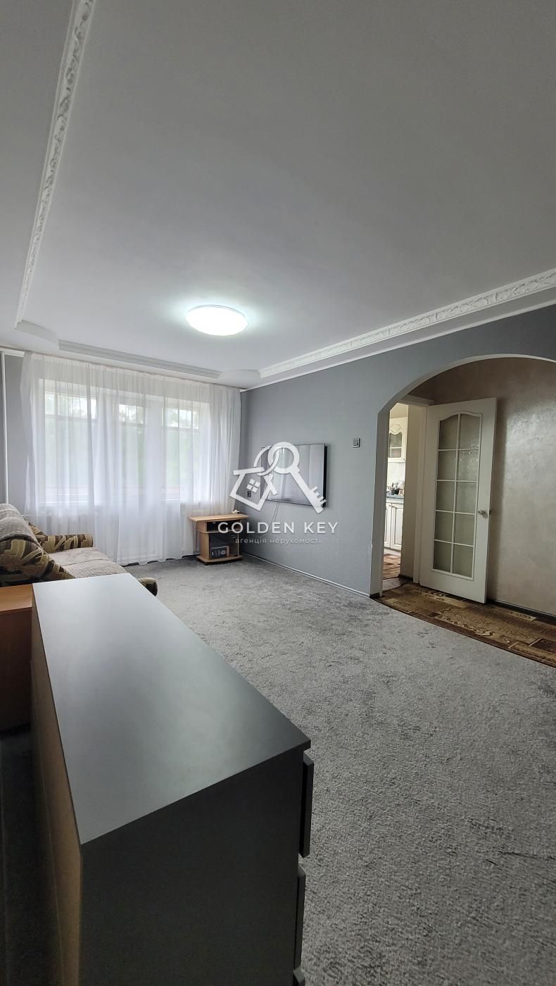 Продаж 3-кімнатної квартири на Соборності