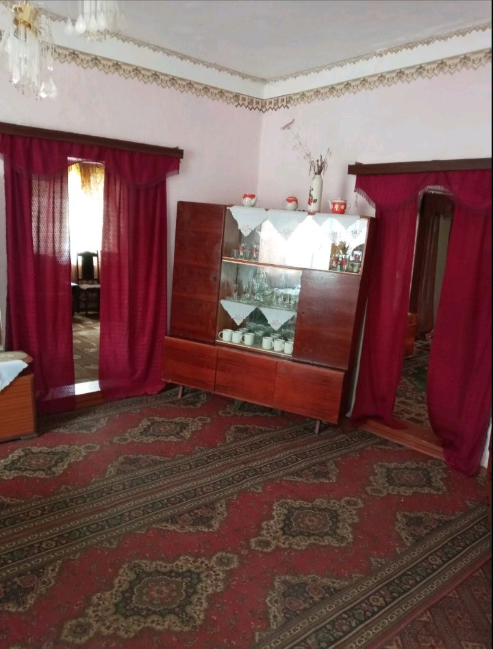 Продається будинок в Карпатах