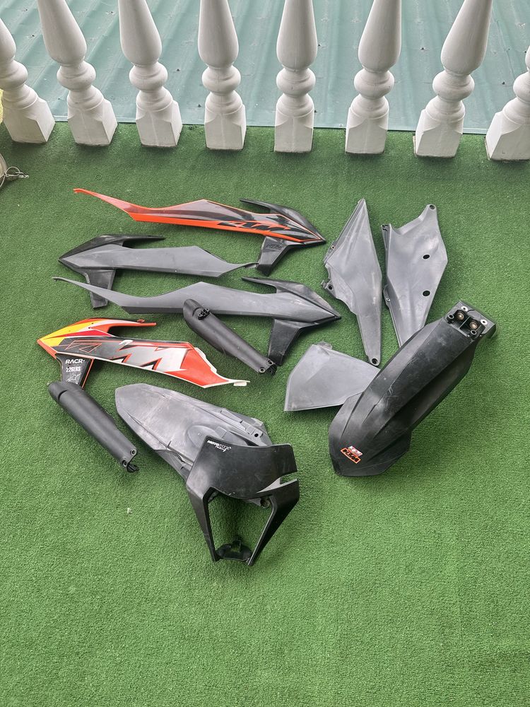 Пластик на ktm exc sx f 300 і тд 2020 2023