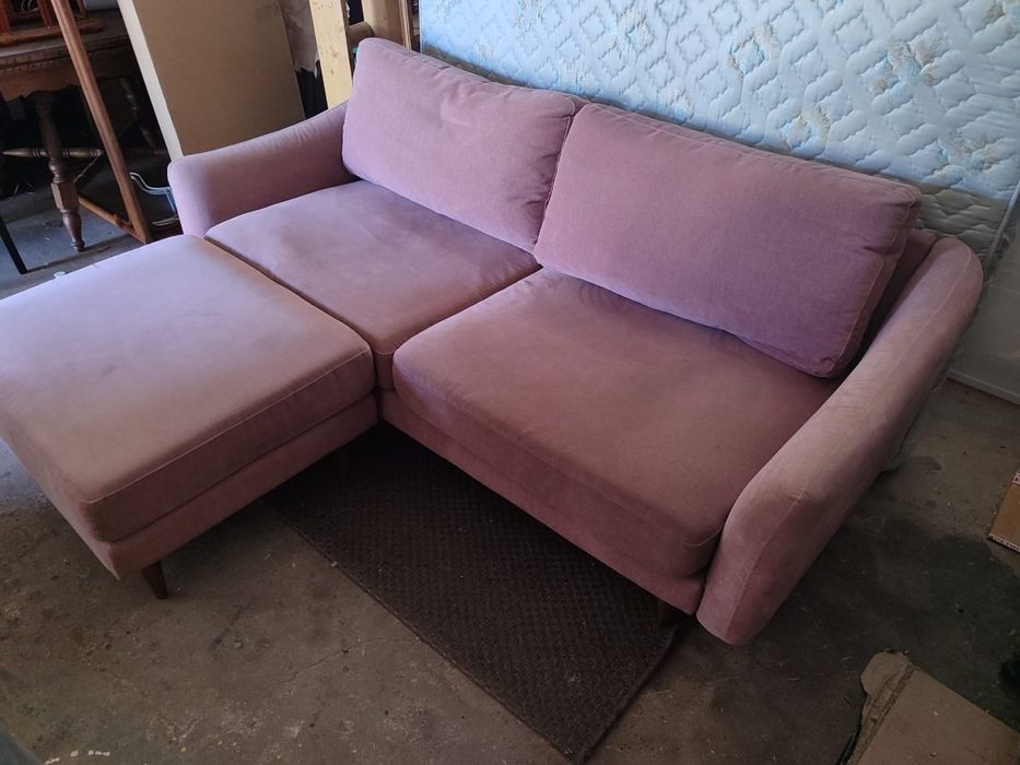 Sofá rosa 2l com chaise possibilidade de entrega