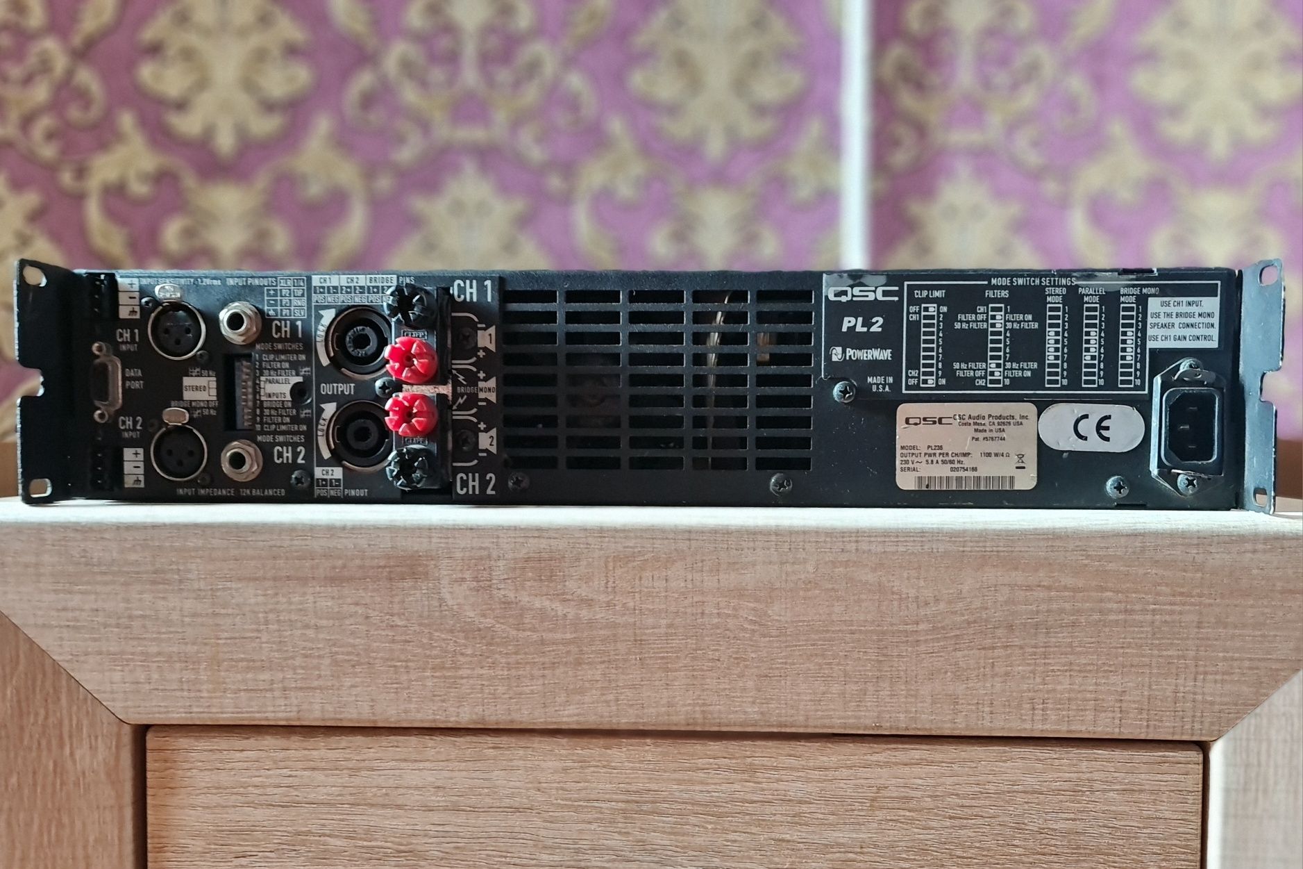 Профессиональный усилитель QSC PL236 2х1300Вт (4Ом)Вт