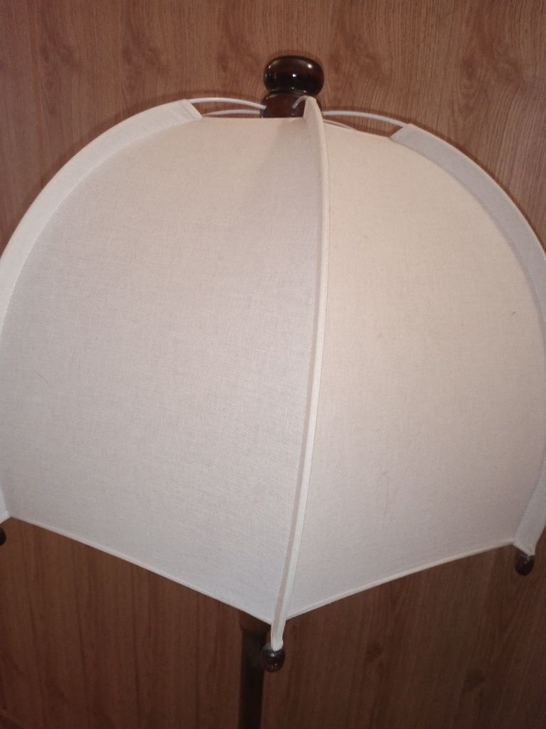 Sprzedam stylową lampę