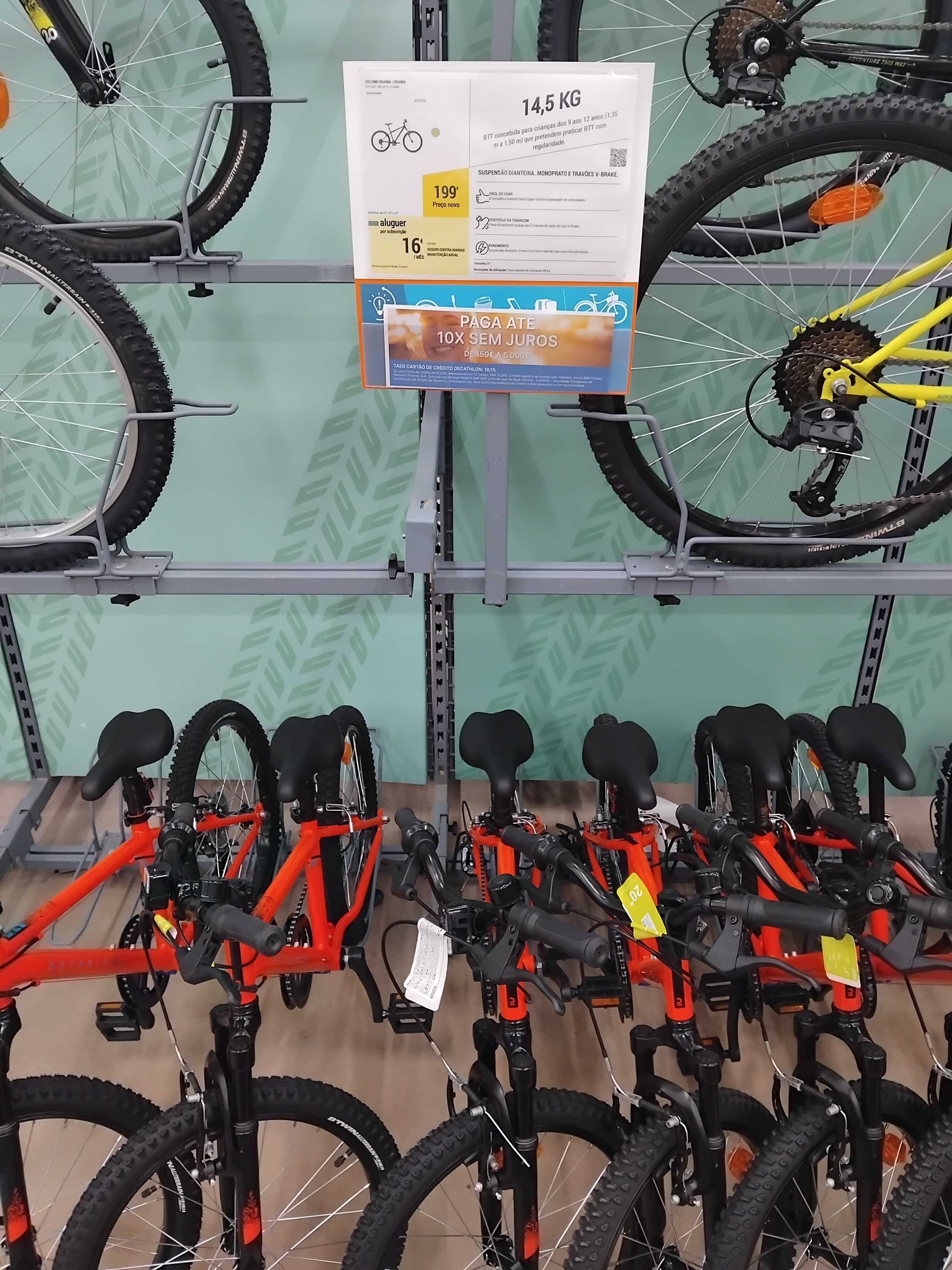 Bicicleta de criança como nova