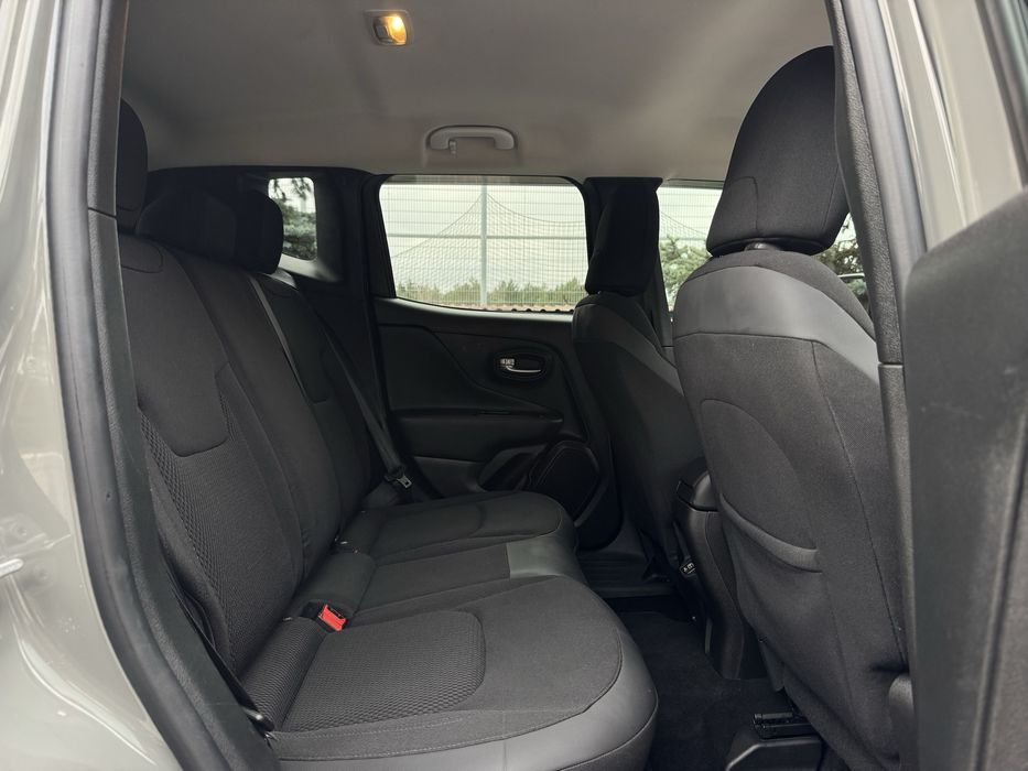 Jeep Renegade 2020 року 2.4 бензин автомат передній привід 79т.км.