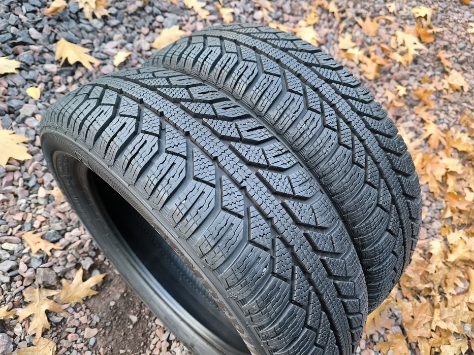 Zimowe Semperit 165/60R15