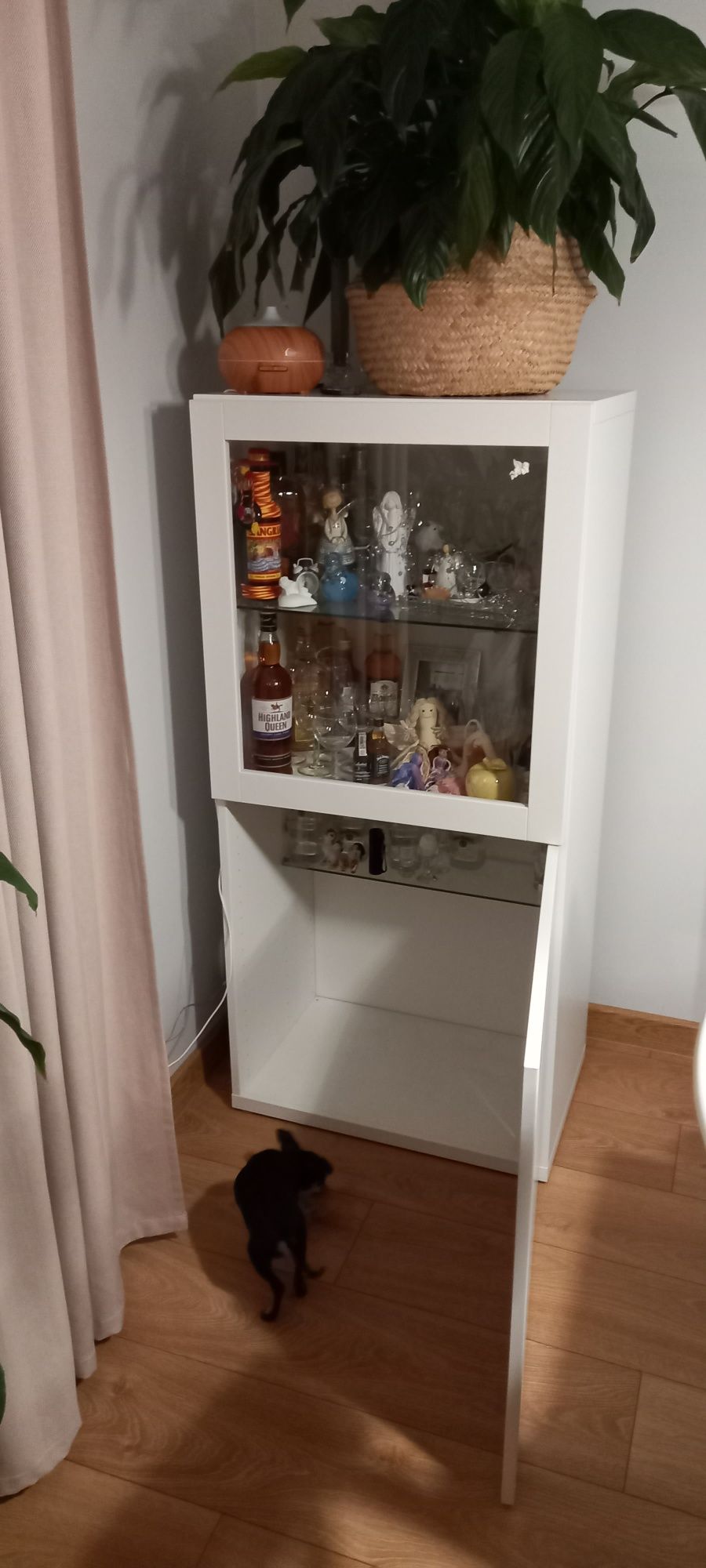 Szafka. Regał Ikea