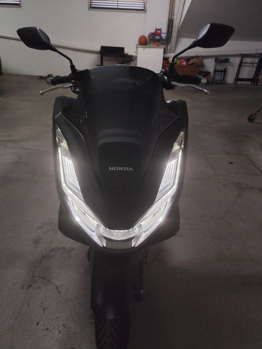 Honda PCX 125 semi nova