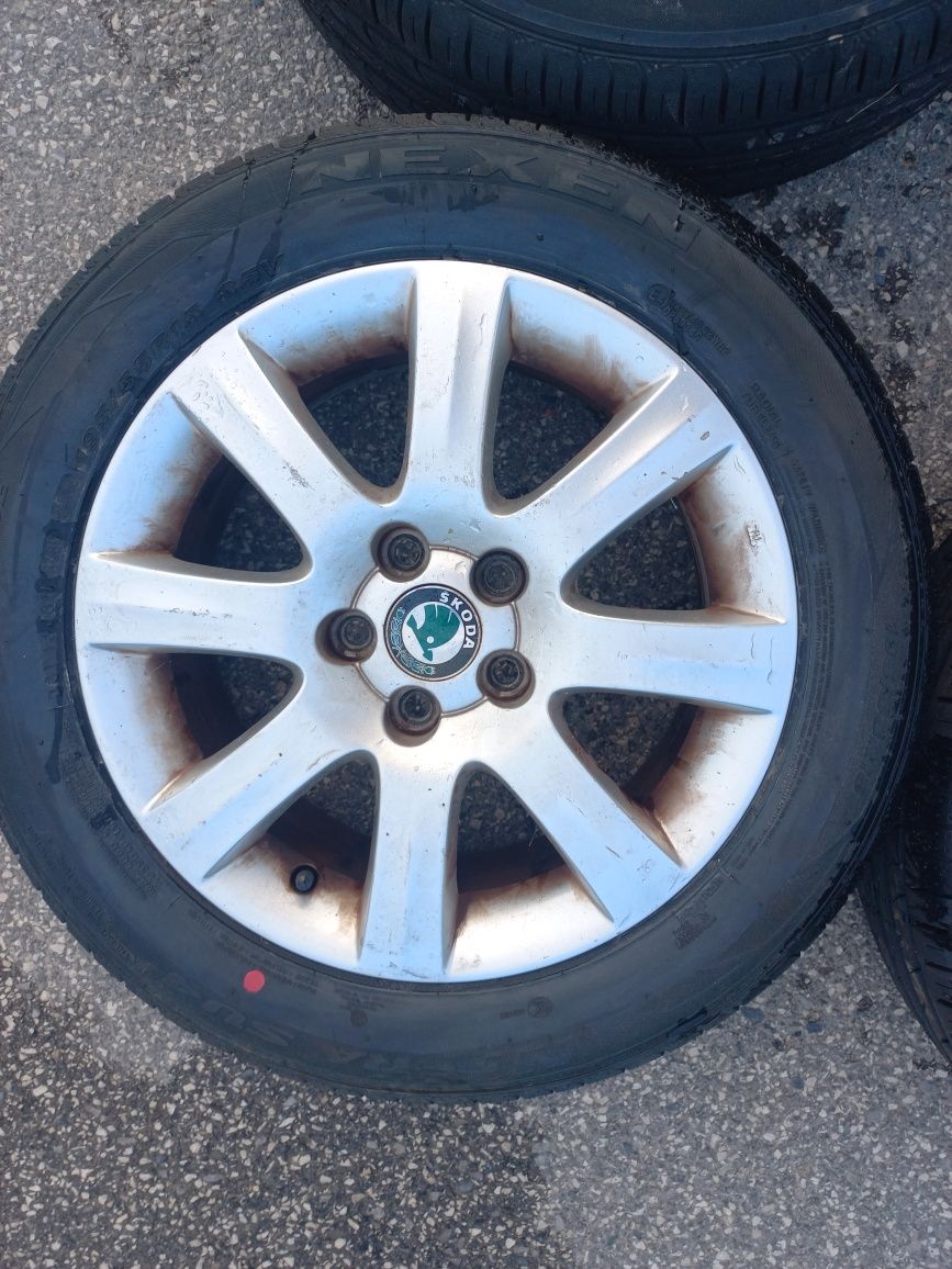 Alufelgi 5x100 R15 et43 skoda volkswagen seat