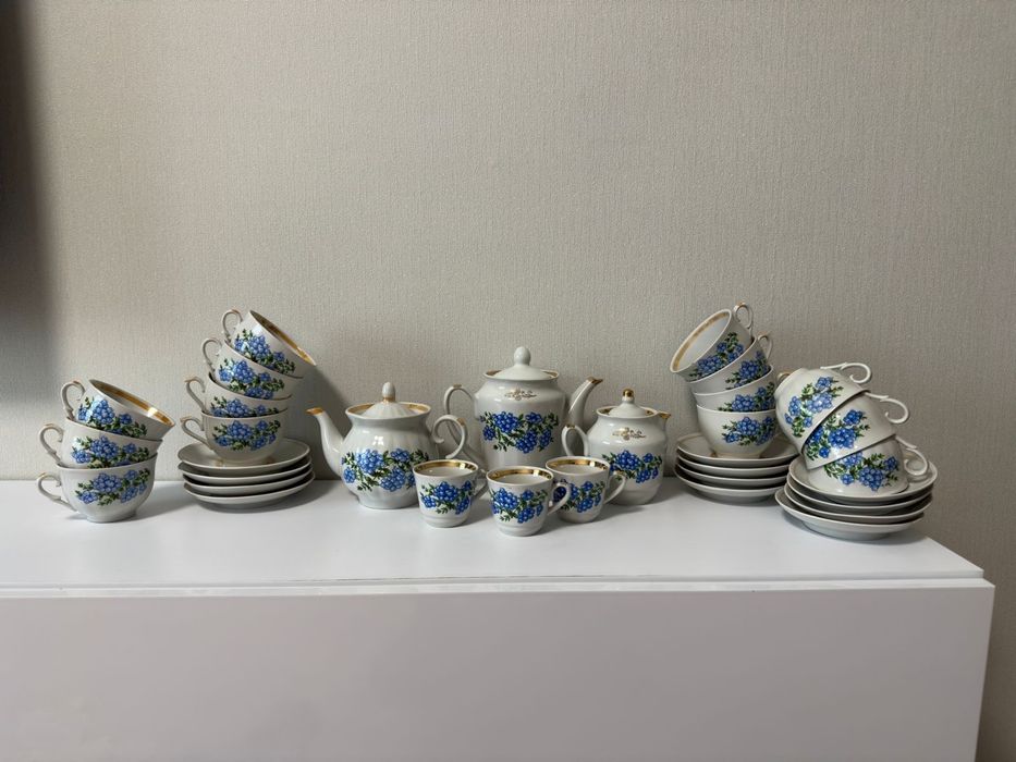 Вінтажний радянський чайний сервіз 32 предмети