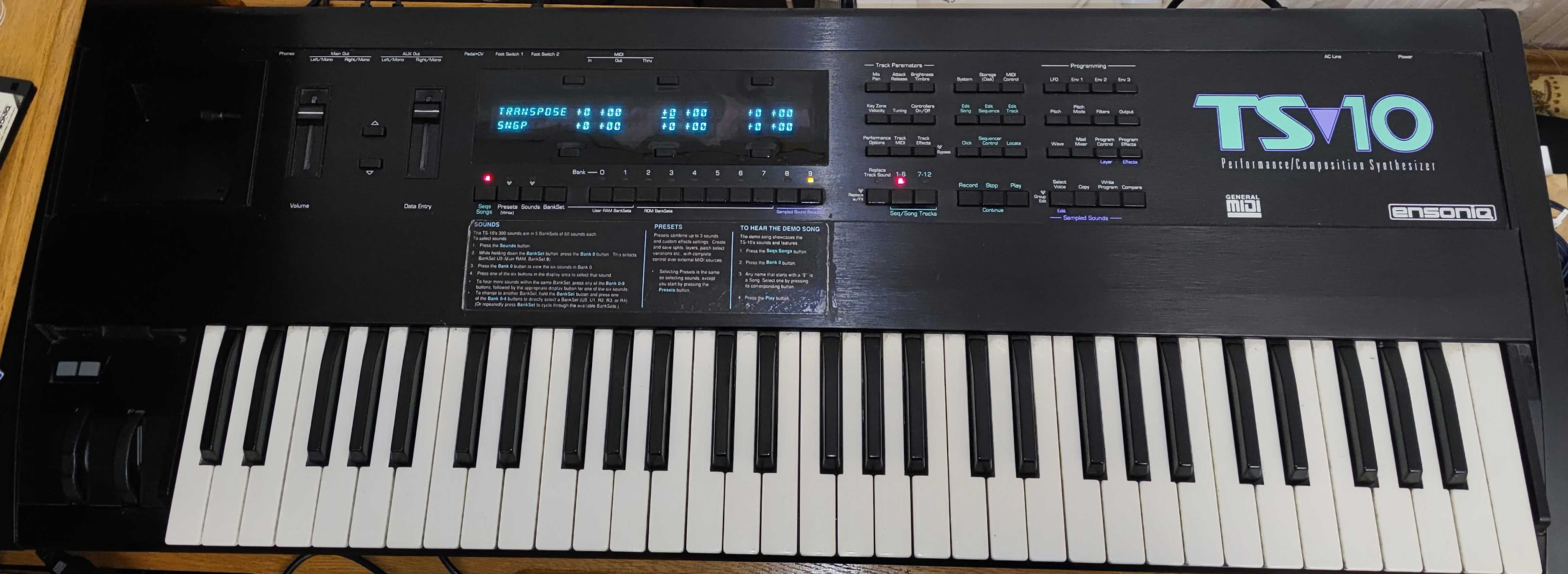 Ensoniq TS-10 syntezator, sekwencer obsługa MIDI + 2-pedałowy sustain