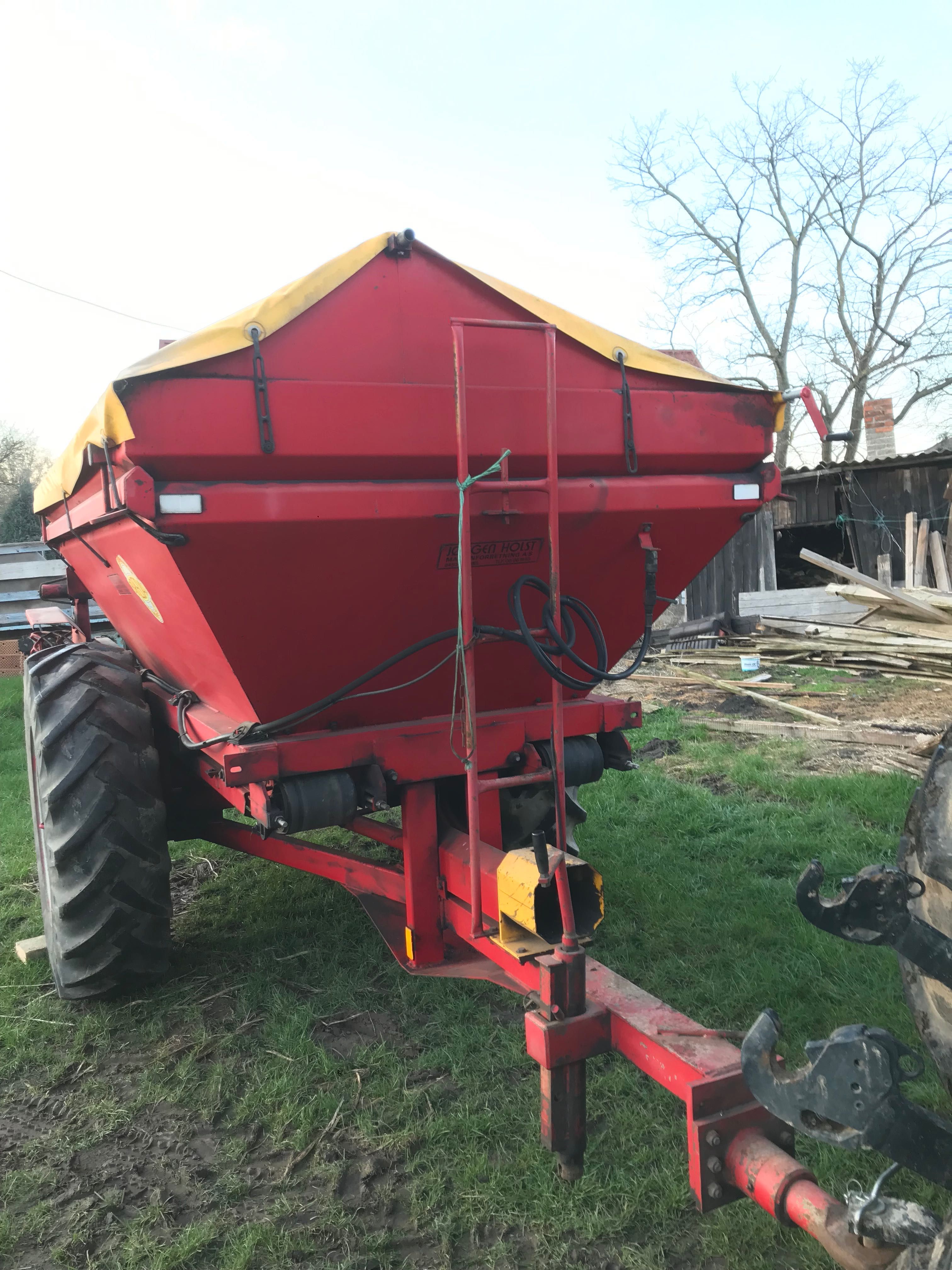 Rozsiewacz Bredal b4