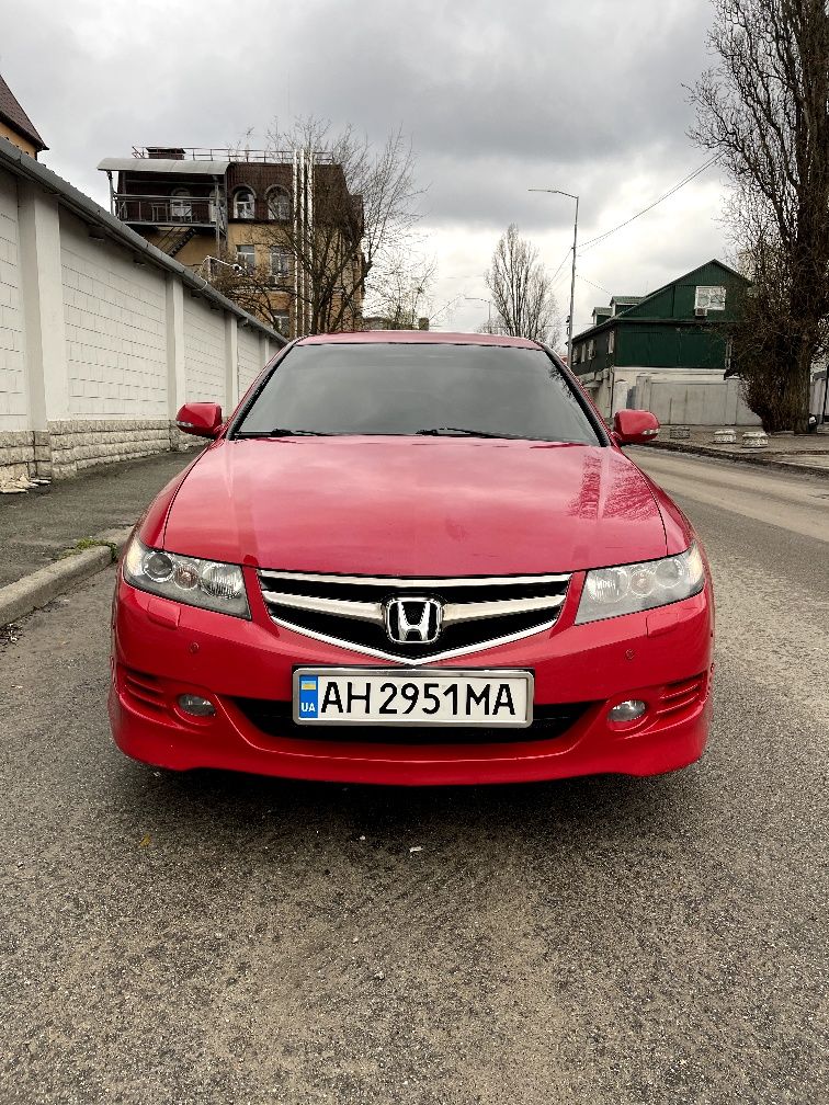 Автомобиль Honda accord 7