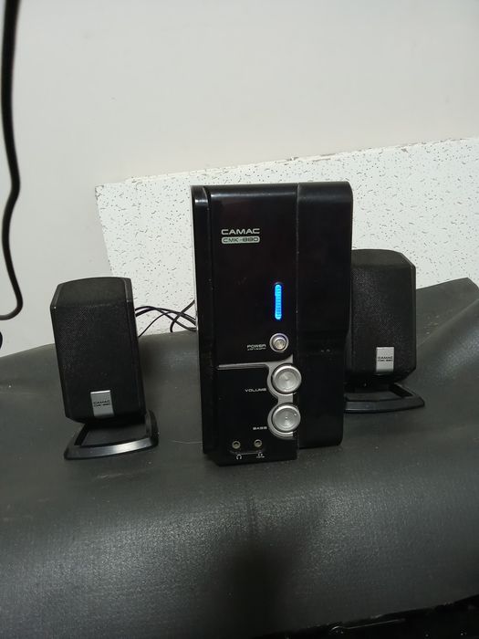 Продам колонки для ноутбука телефона