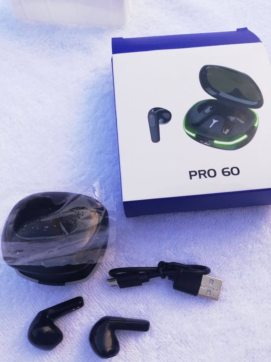 Auriculares In ear P60 pro NOVOS