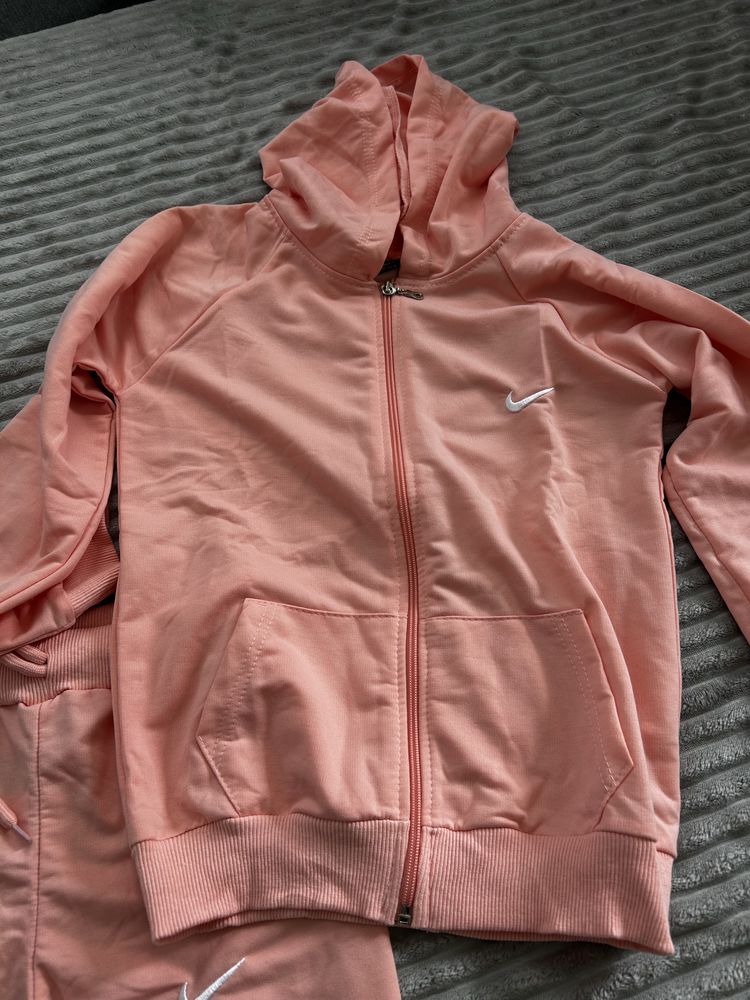 Dres nike 164 nowy