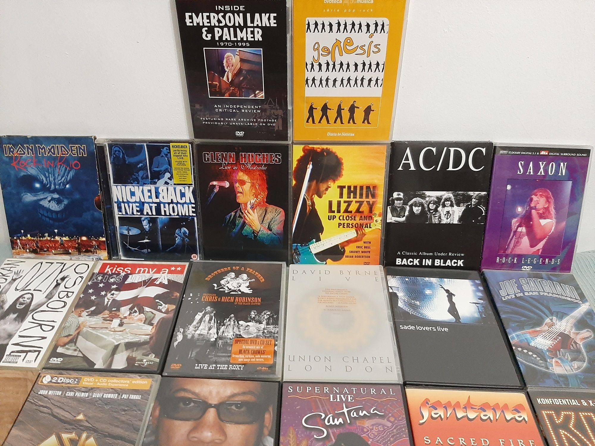 32 DVD MUSICAIS 15 CDS música brasileira