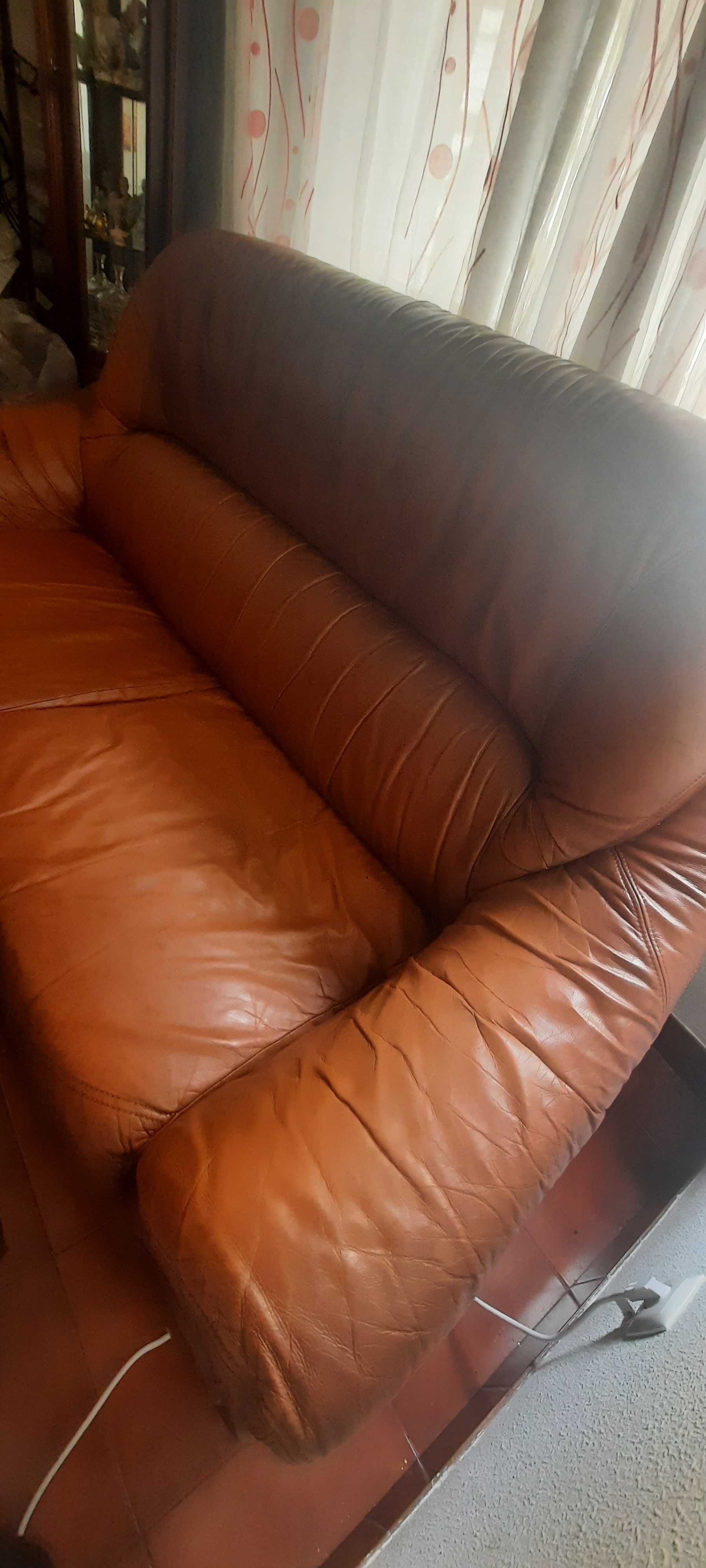 Sofá de 2 lugares