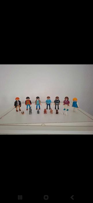 17 Bonecos Playmobil