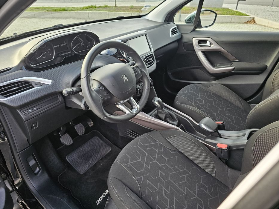 Peugeot 2008 1.6 HDI 83 000 KMS C/GPS 2016