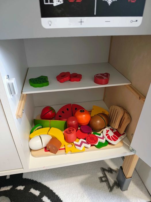 Kuchnia drewniana dla dzieci odbiór osobisty