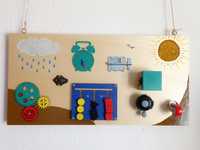 Busyboard painel sensorial Montessori