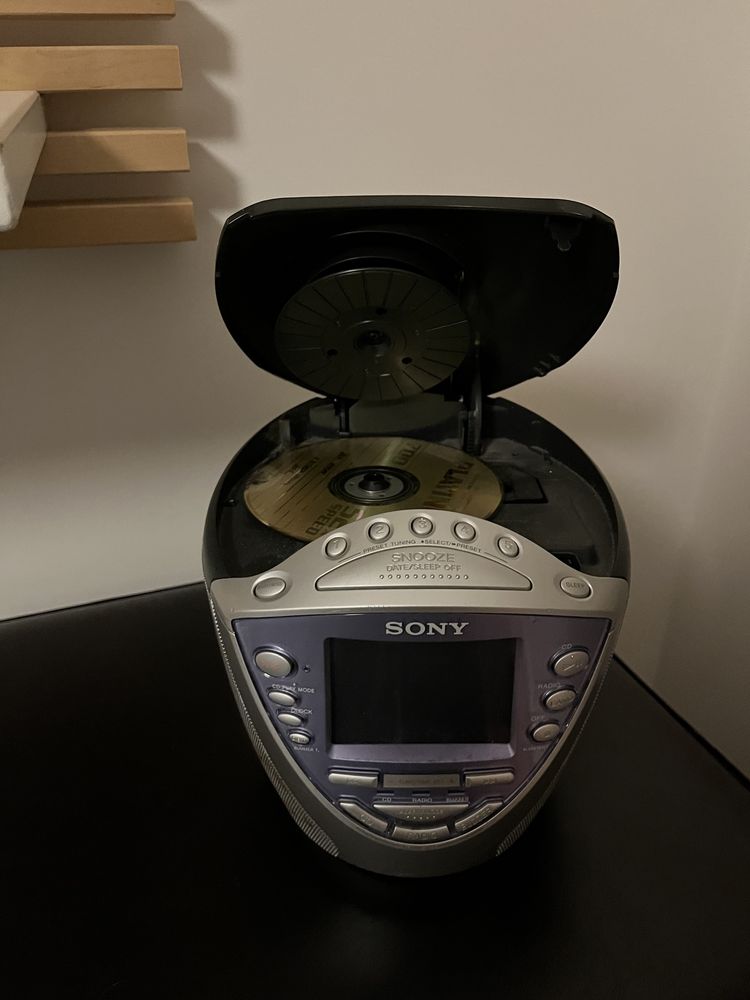 Sony Dream Machine - CD relógio Radio com sintonizador digital