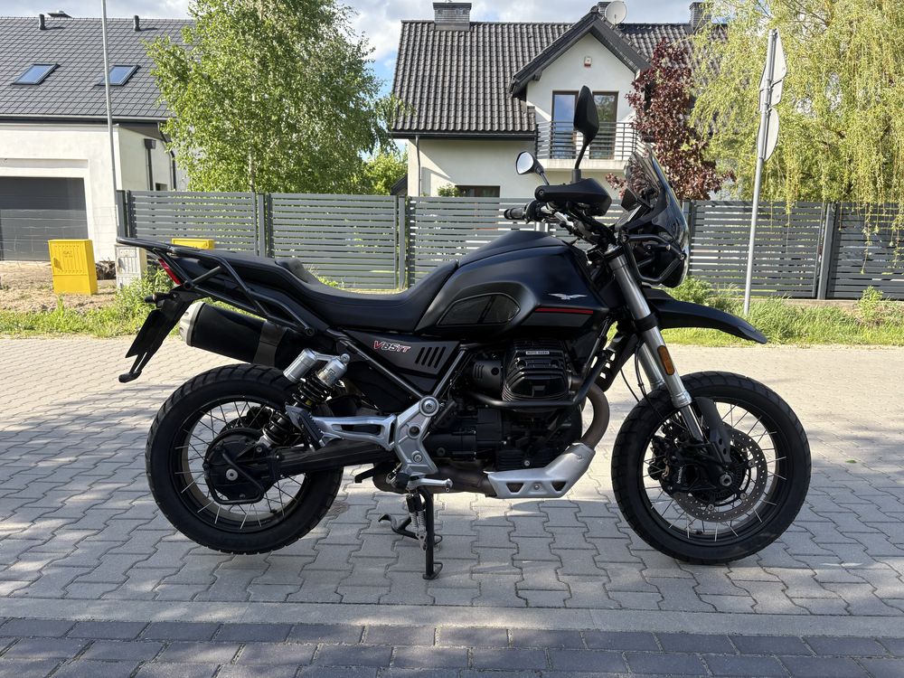 Moto Guzzi V85TT rocznicowy Nero Etna GWARANCJA do 10/2025 ZAMIANA