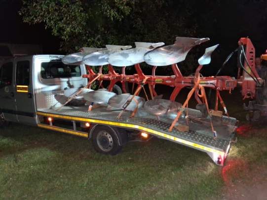 Laweta pomoc drogowa transport