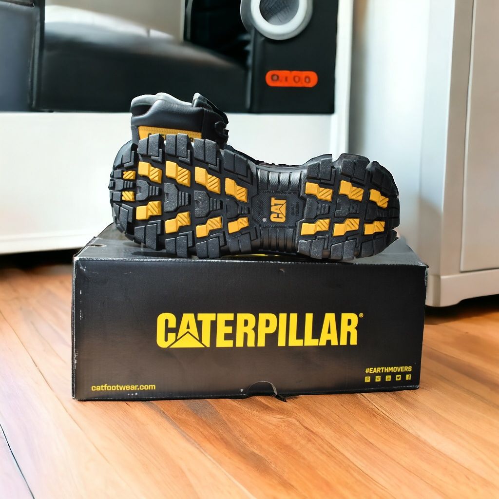 Черевики з мет. вставкою CATERPILLAR INVADER P725131, р.40,42,44,45,46