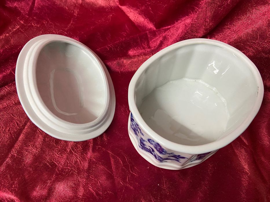 Varias peças Caixa Terrina Prato Saleiro Porcelana Vista Alegre VA 1