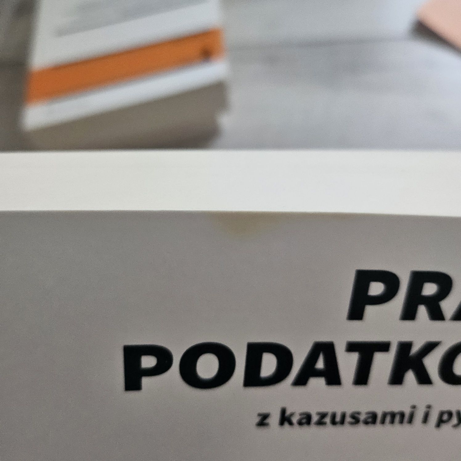 Prawo podatkowe z kazusami i pytaniami