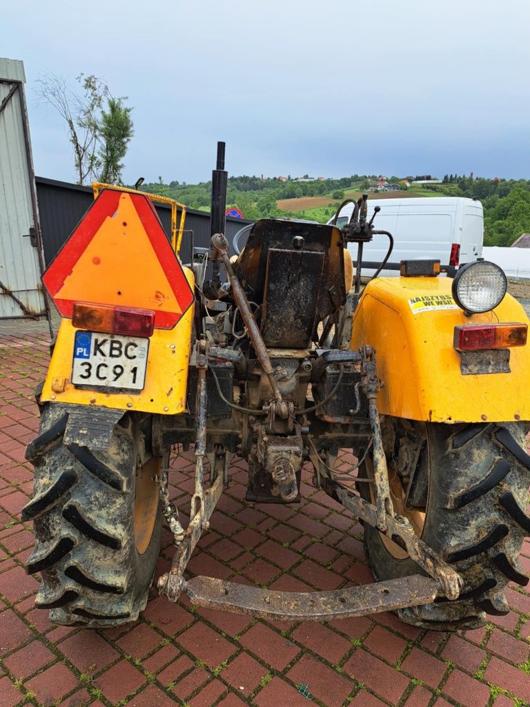 Ciągnik Ursus C-330