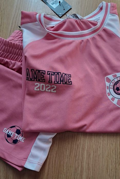 Conjunto Calções e Camisola (Novo):Tam 11-12Anos