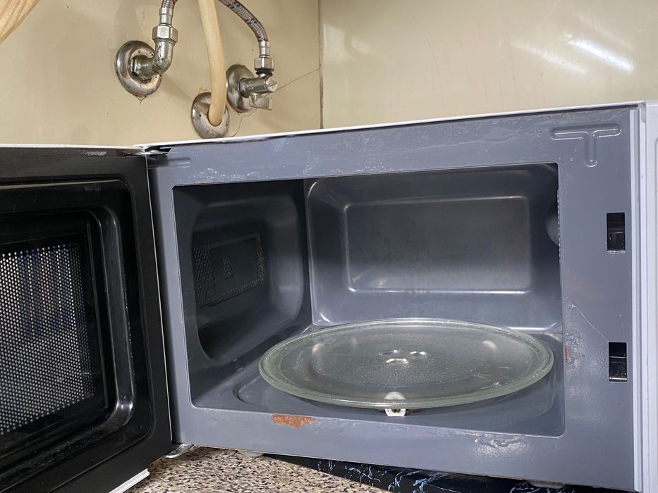 Microondas Electronia 25€