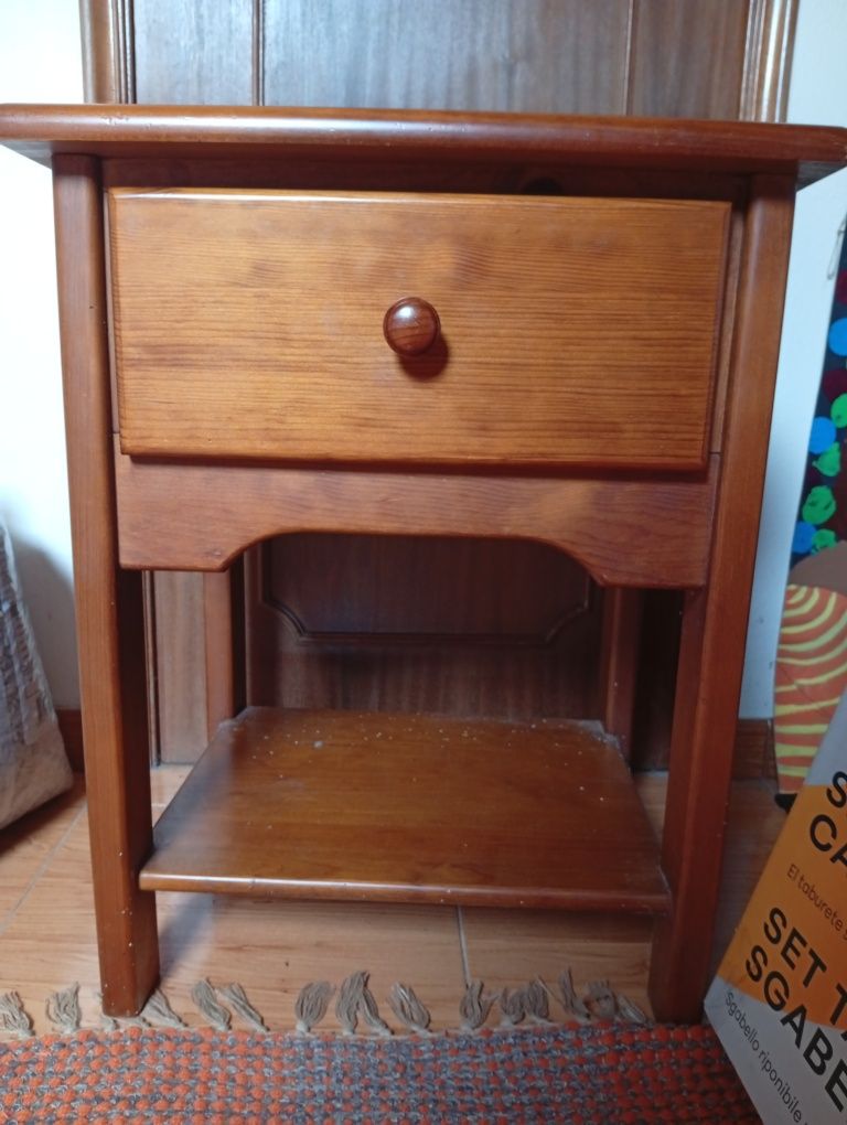 Cama de casal com colchão