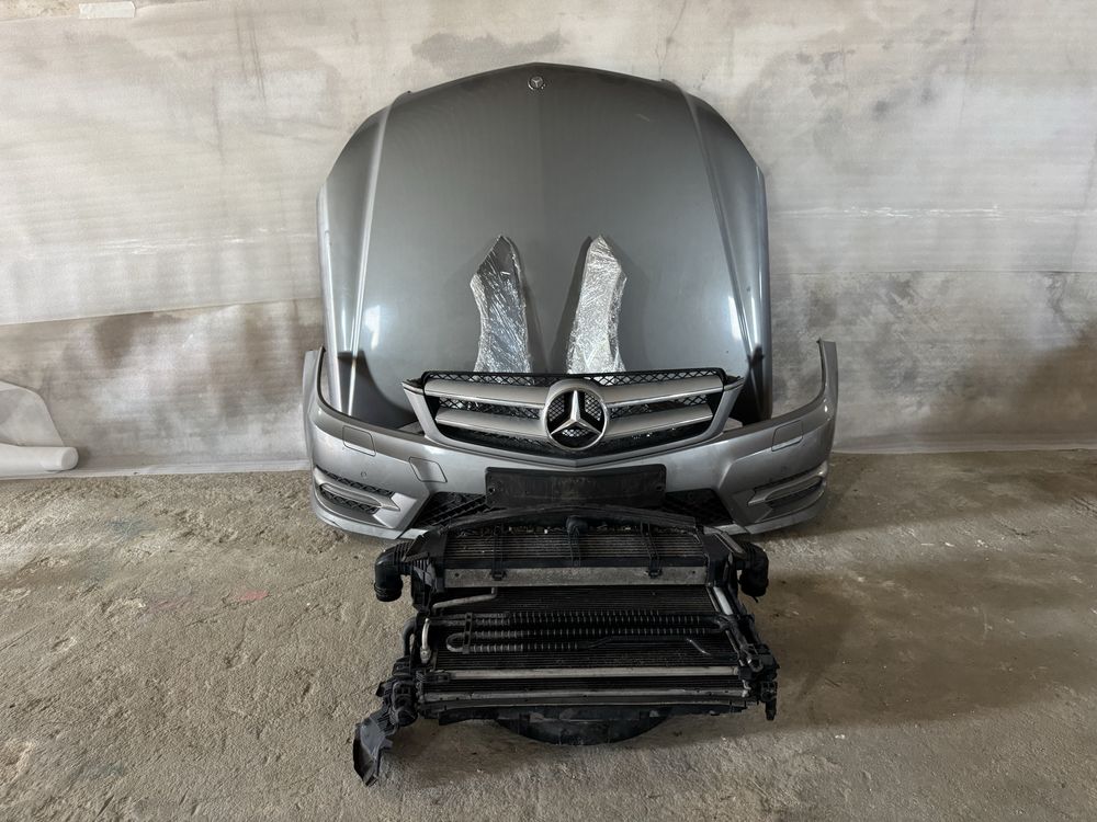 Frente completo Mercedes w204 c220 c250 de 2012