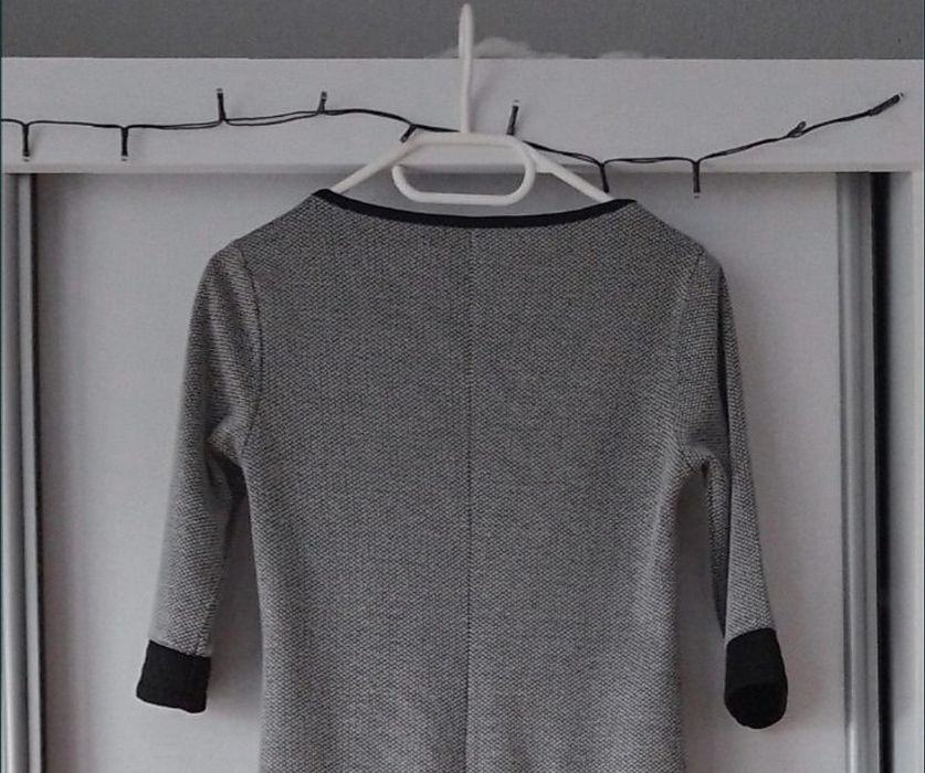 Sukienka biurowa rękaw 3/4 rozm XS/S