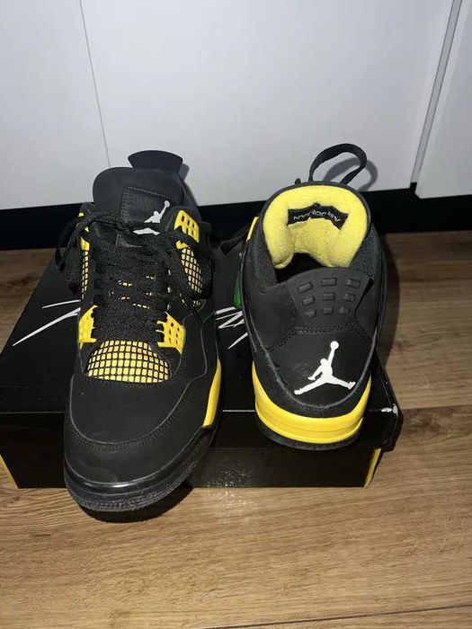 jordan 4 thundery 42
