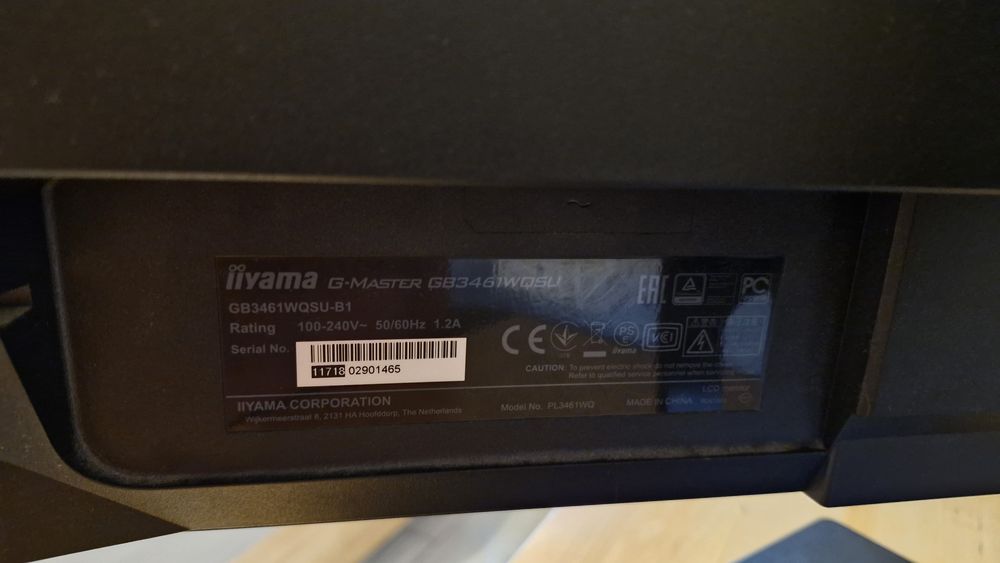 Monitor iiyama G-Master, po włączeniu blady ekran