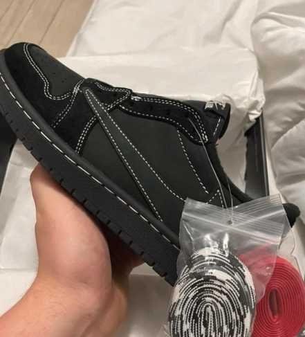 Jordan 1 Retro Low OG SP Travis Scott Black Phantom R.42