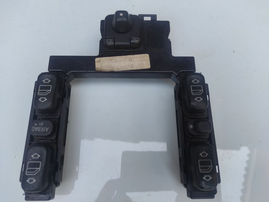 Quadrante comando de vidros e espelhos, fecho da mala Mercedes w210