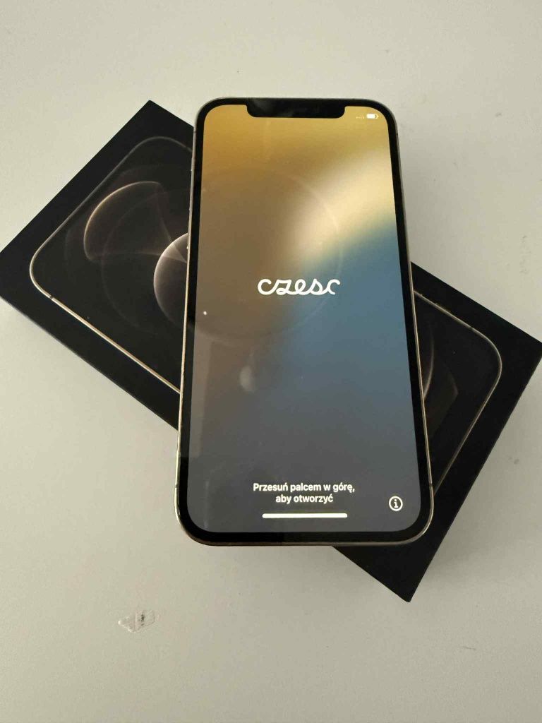 iPhone 12 pro  stan bdb