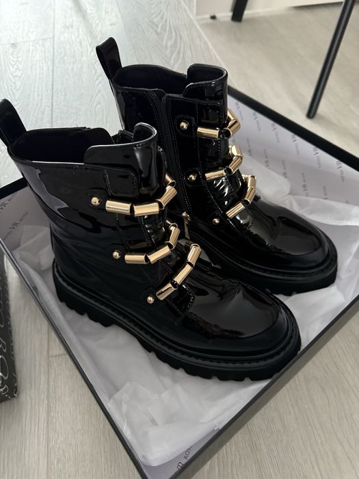 Черевики Vitto Rossi, 36 розмір