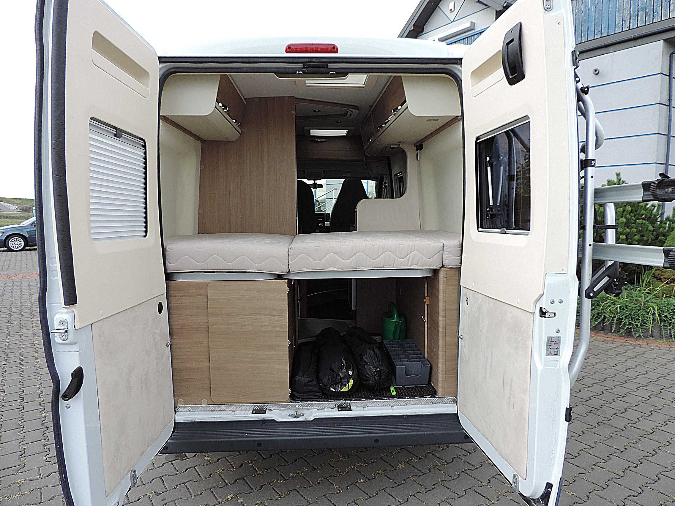 Wynajem Kamper Campervan Adria Twin 545