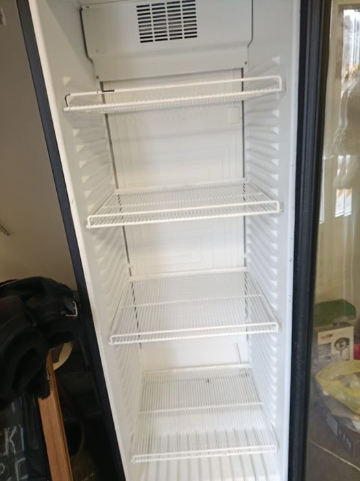 Продам робочий холодильник для води klimasan