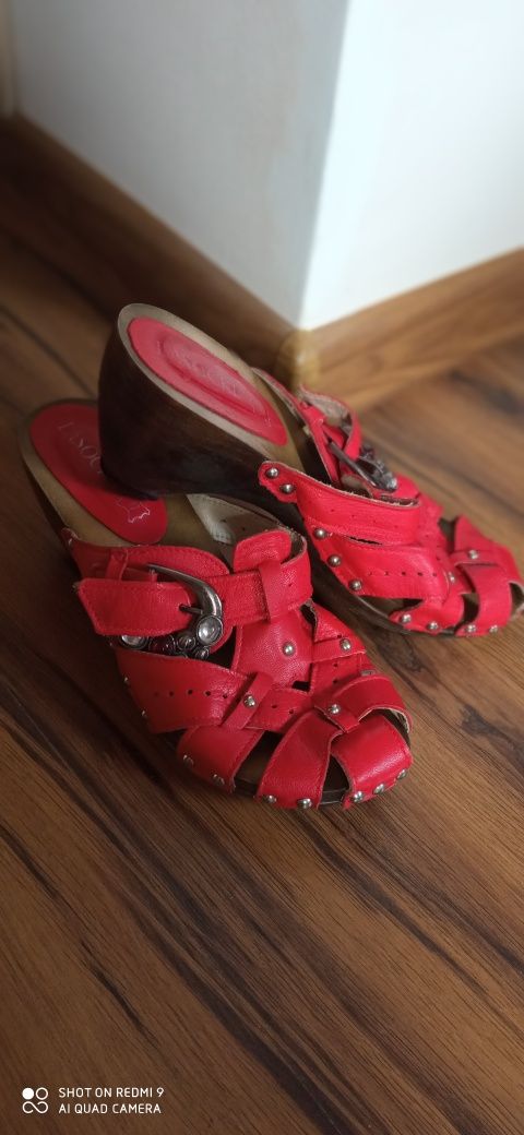 Buty damskie Lasocki