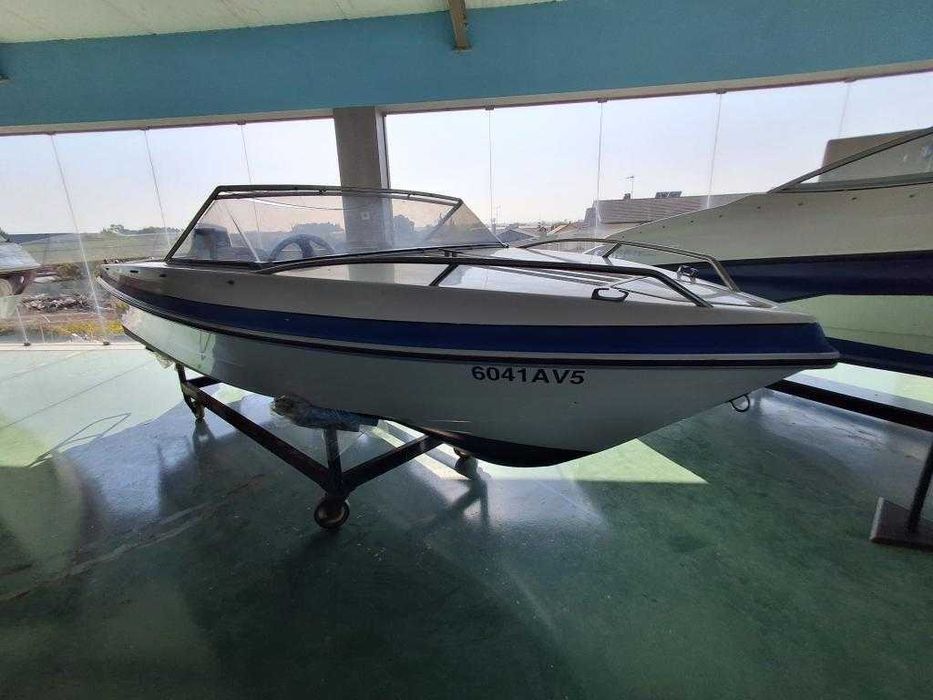 Barco RIAMAR 430ST/ LX com o motor YAMAHA 40HP