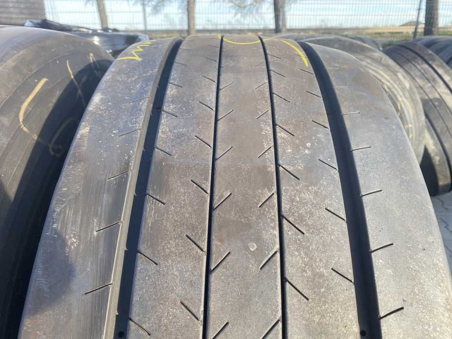 385/65R22.5 Opony GOODYEAR Fuelmax T  12-13MM Naczepa  FUEL