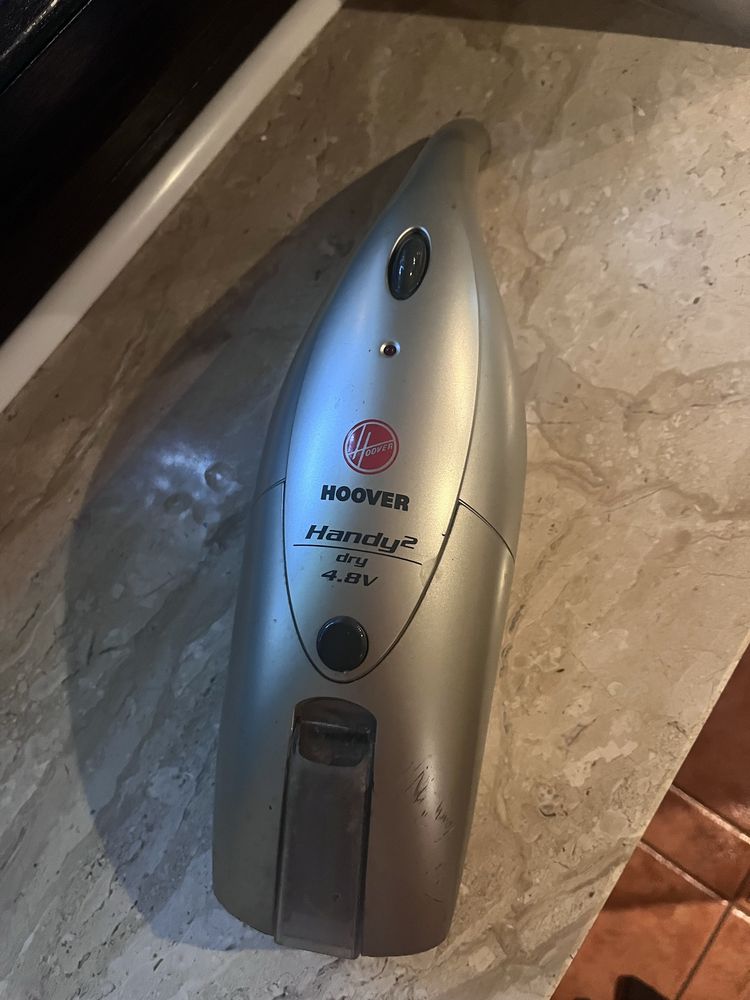 Odkurzacz samochdowy HOOVER Handy2 Dry 4.8V na czesci